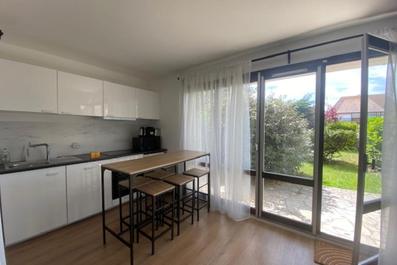 كابورغ Beautiful Flat For 4 Very Closed To The Beach المظهر الخارجي الصورة